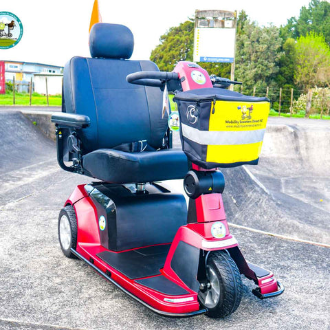 Pride Bariatric Mobility Scooter Pride Maxima Three Wheel Heavy Duty Bariatric Mobility Scooter