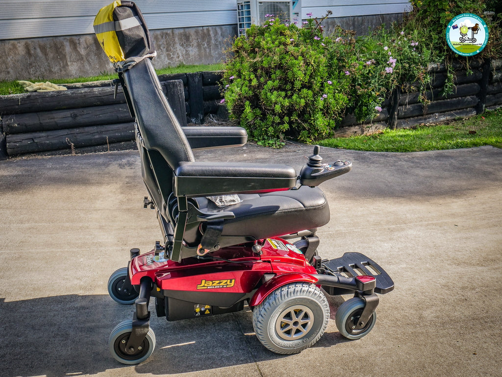 Select 6 Pride Jazzy Select 6 Power Chair - Mobility Scooters
