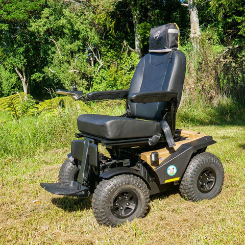 Pride Powerchairs Pride Quantum 4x4 All Wheel Drive Powerchair