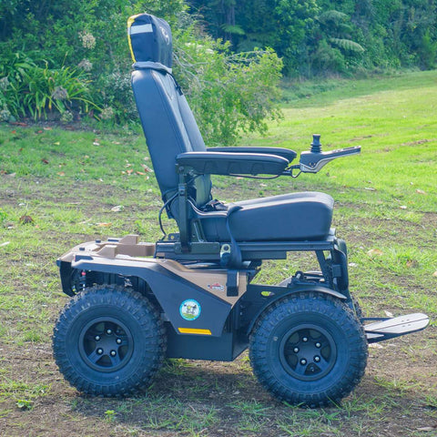Pride Powerchairs Pride Quantum 4x4 All Wheel Drive Powerchair
