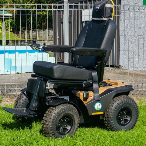 Pride Powerchairs Pride Quantum 4x4 All Wheel Drive Powerchair
