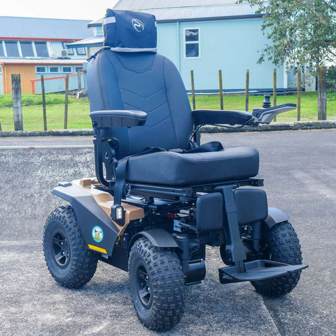 Pride Powerchairs Pride Quantum 4x4 All Wheel Drive Powerchair