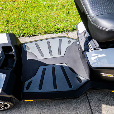 Pride Travel Mobility Scooters Pride Zero Turn 8 Travel Mobility Scooter
