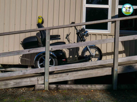 Pride Urban Mobility Scooter Ex-Demo Pride Sport Rider Mobility Scooter