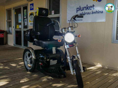 Pride Urban Mobility Scooter Ex-Demo Pride Sport Rider Mobility Scooter